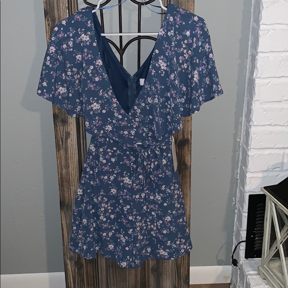 ❌❌SOLD❌❌ Love & Piece Floral Romper